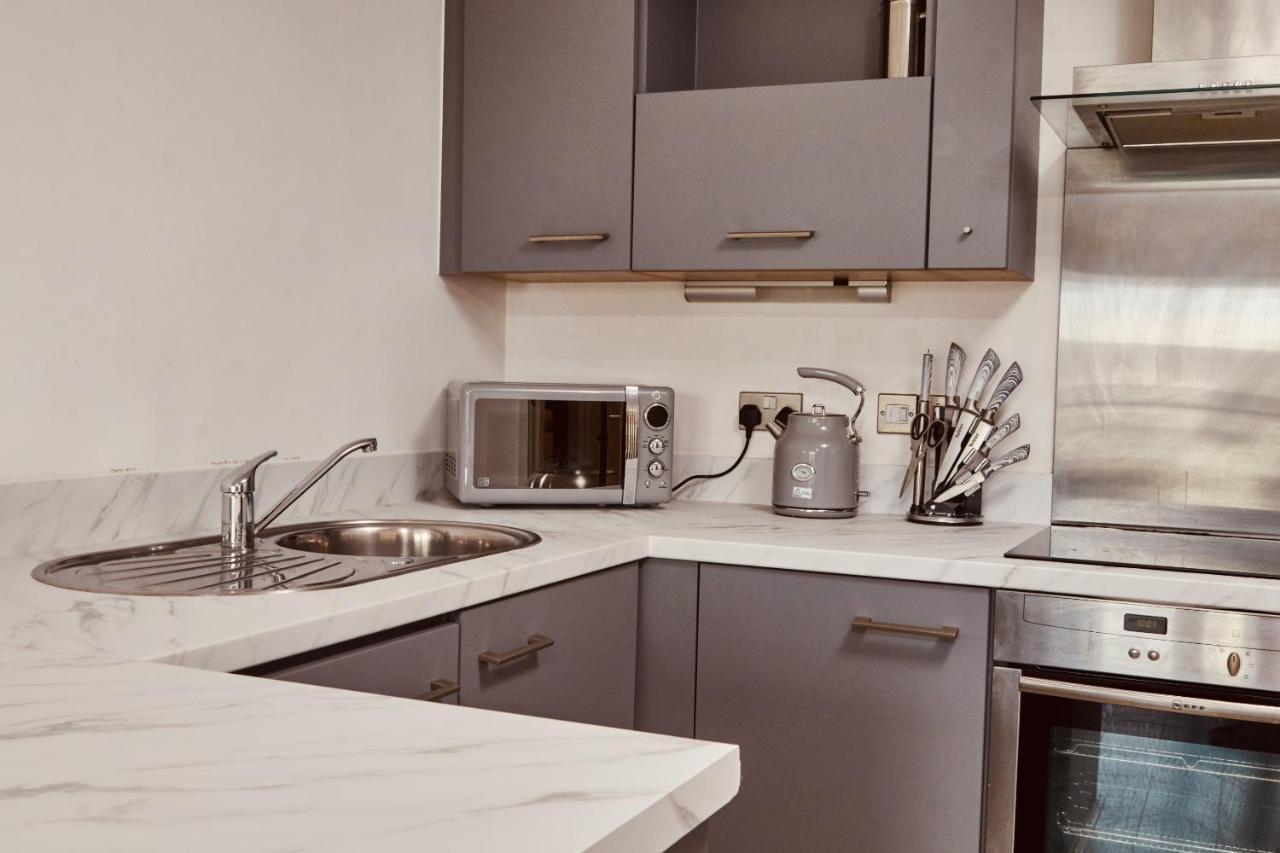 Deluxe River Canal View & Free Secure Parking! Leeds  Exteriör bild