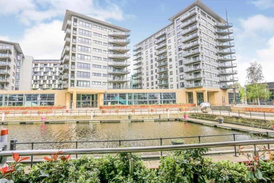 Deluxe River Canal View & Free Secure Parking! Leeds  Exteriör bild